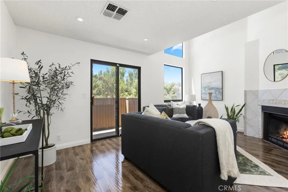 950 W Lambert #20 La Habra, CA 90631