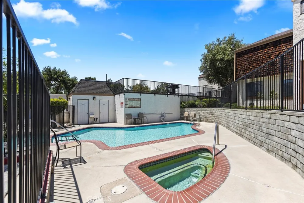 950 W Lambert #20 La Habra, CA 90631