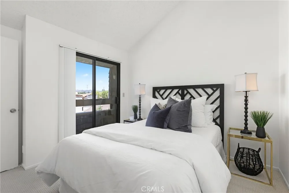 950 W Lambert #20 La Habra, CA 90631