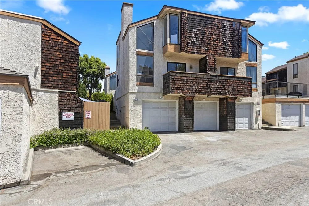 950 W Lambert #20 La Habra, CA 90631