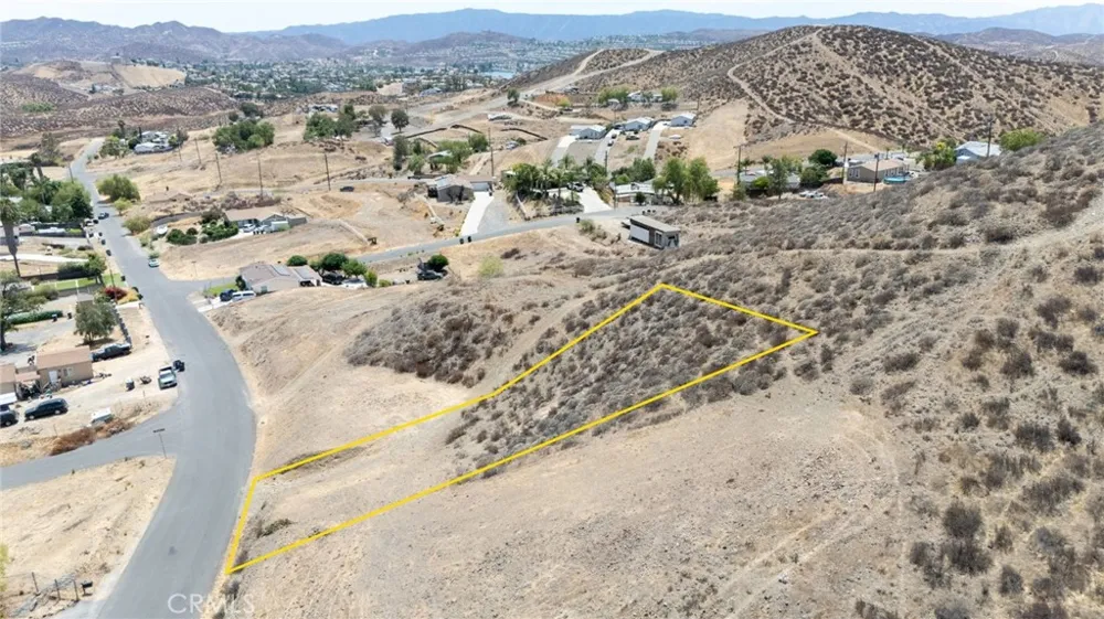 313 Hampshire Drive Menifee, CA 92587