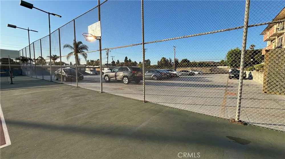 5585 E Pacific Coast Highway Unit 261 Long Beach, CA 90804