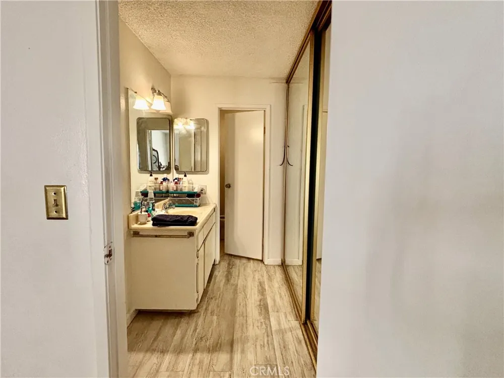 5585 E Pacific Coast Highway Unit 261 Long Beach, CA 90804