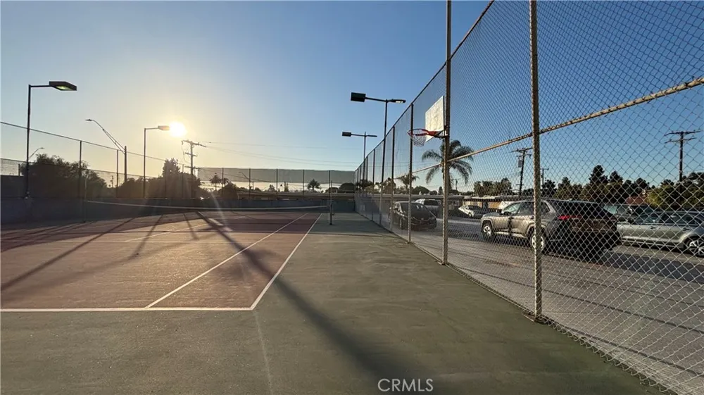 5585 E Pacific Coast Highway Unit 261 Long Beach, CA 90804