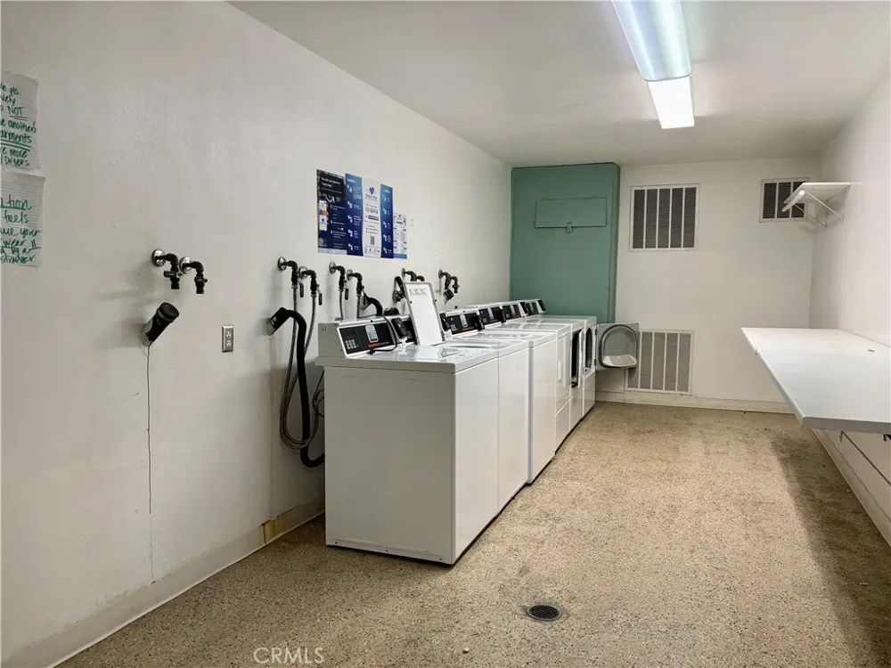 5585 E Pacific Coast Highway Unit 261 Long Beach, CA 90804
