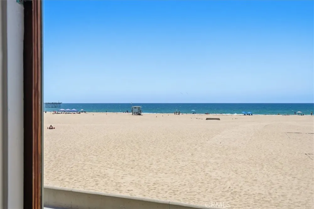 1602 The Strand (Entire Property) Hermosa Beach, CA 90254