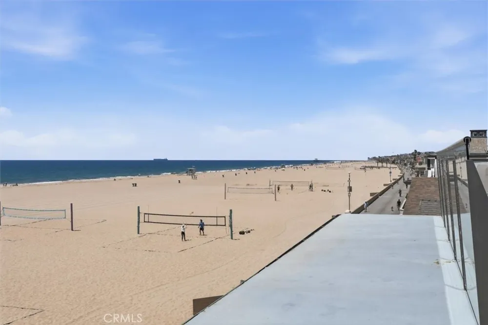1602 The Strand (Entire Property) Hermosa Beach, CA 90254