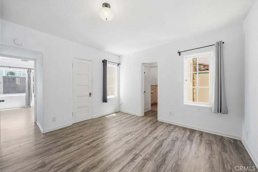 1602 The Strand (Entire Property) Hermosa Beach, CA 90254