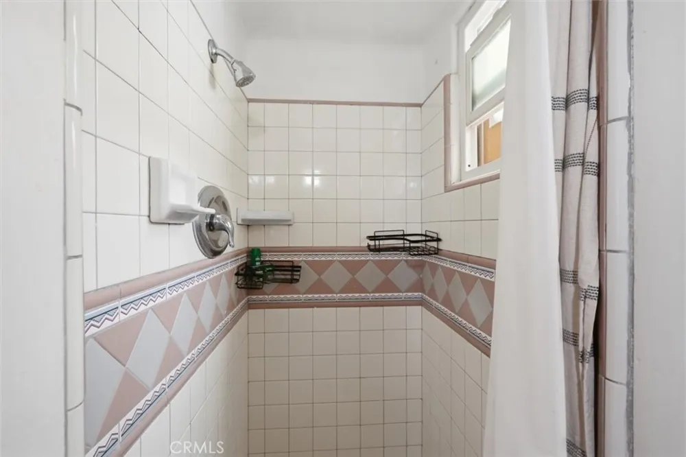 1602 The Strand (Entire Property) Hermosa Beach, CA 90254