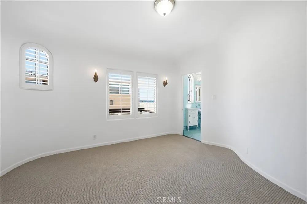 1602 The Strand (Entire Property) Hermosa Beach, CA 90254