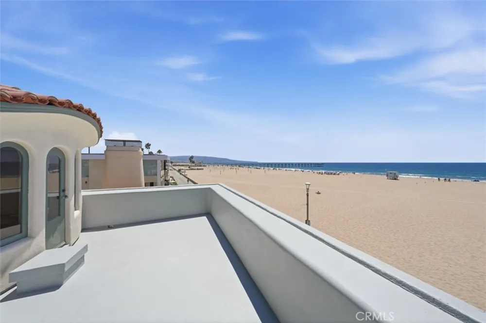 1602 The Strand (Entire Property) Hermosa Beach, CA 90254