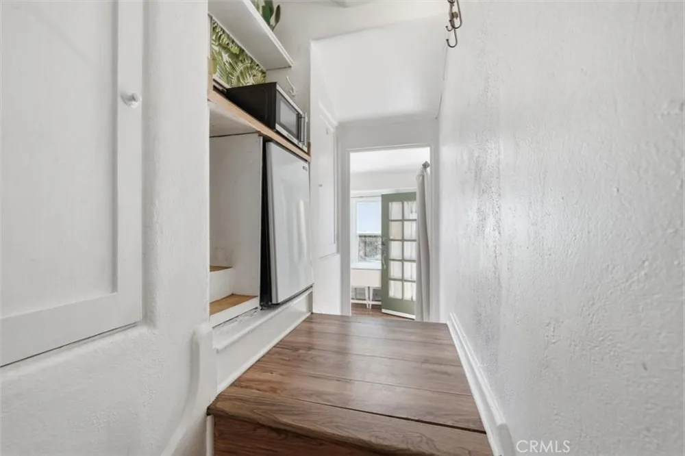 1602 The Strand (Entire Property) Hermosa Beach, CA 90254