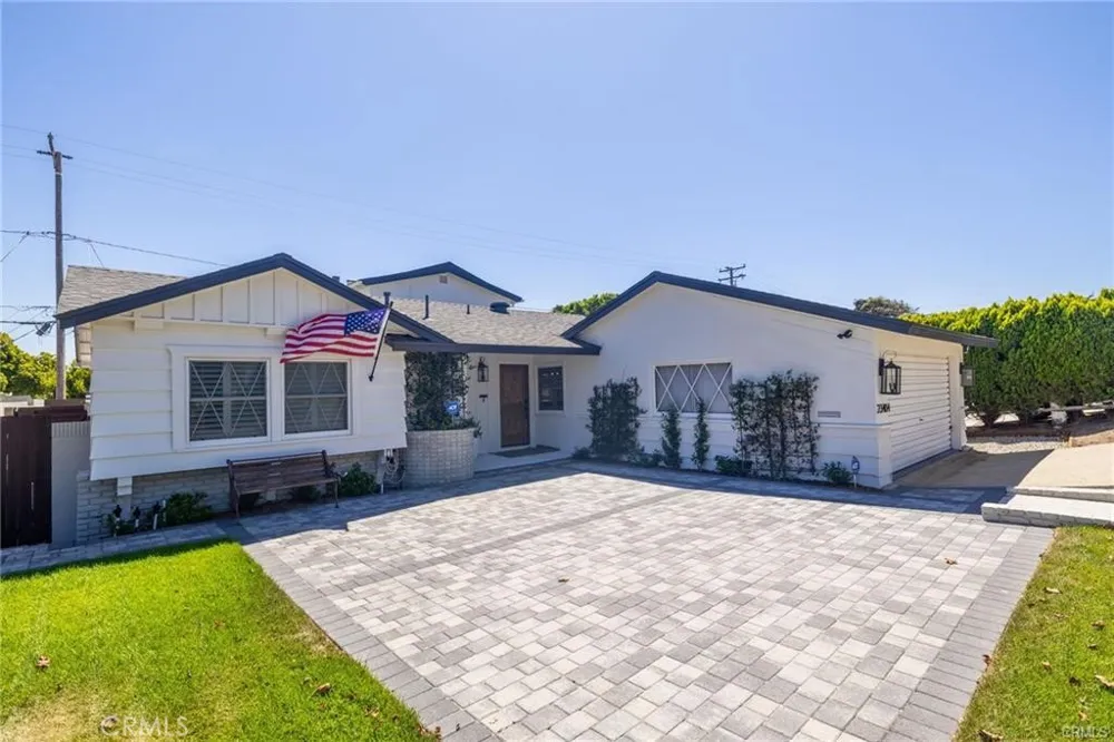 23404 Walnut Torrance, CA 90501