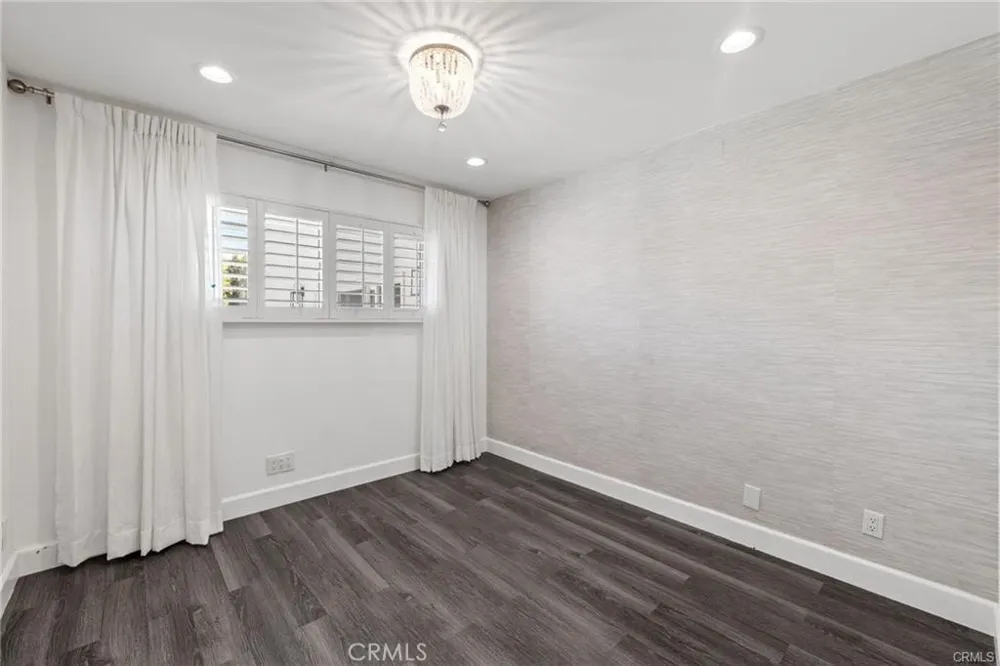 23404 Walnut Torrance, CA 90501