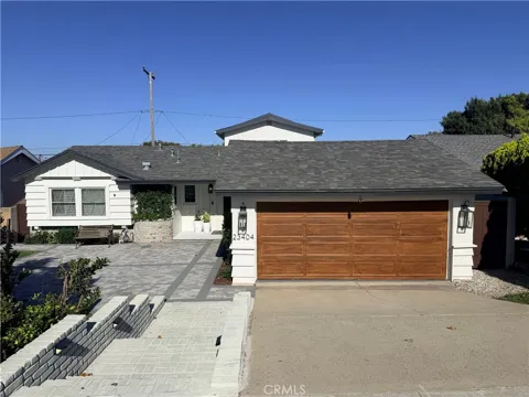 23404 Walnut
