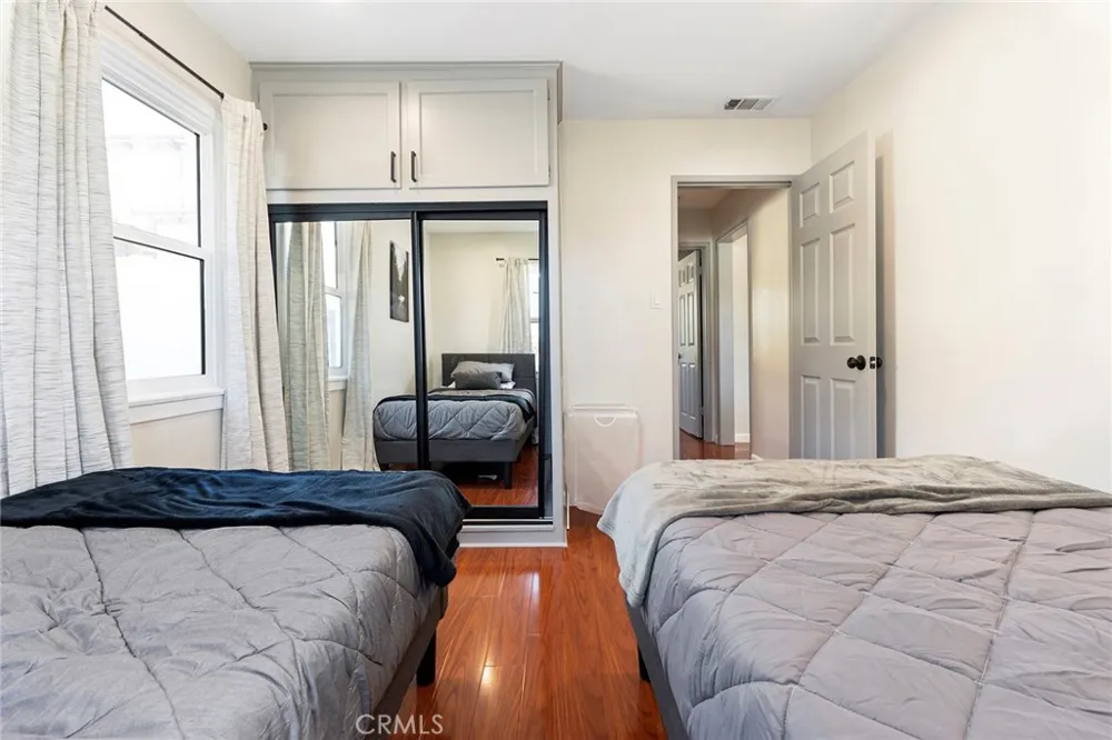 18228 Regina Avenue Torrance, CA 90504