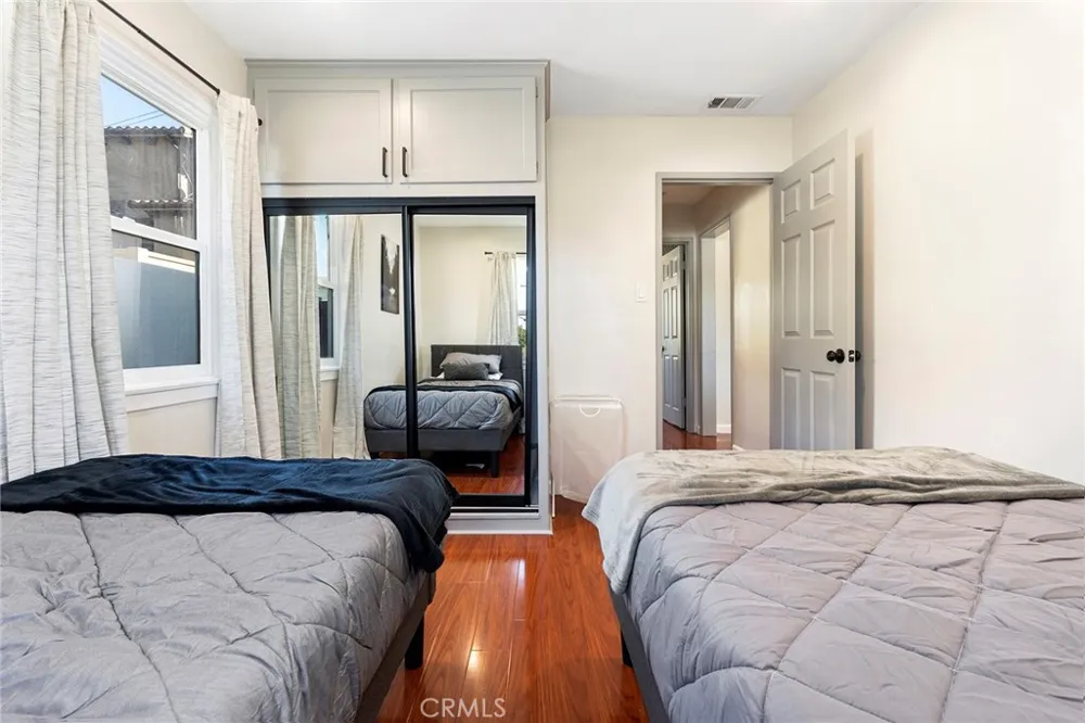 18228 Regina Avenue Torrance, CA 90504