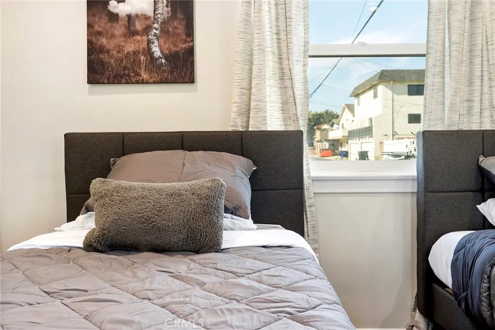 18228 Regina Avenue Torrance, CA 90504
