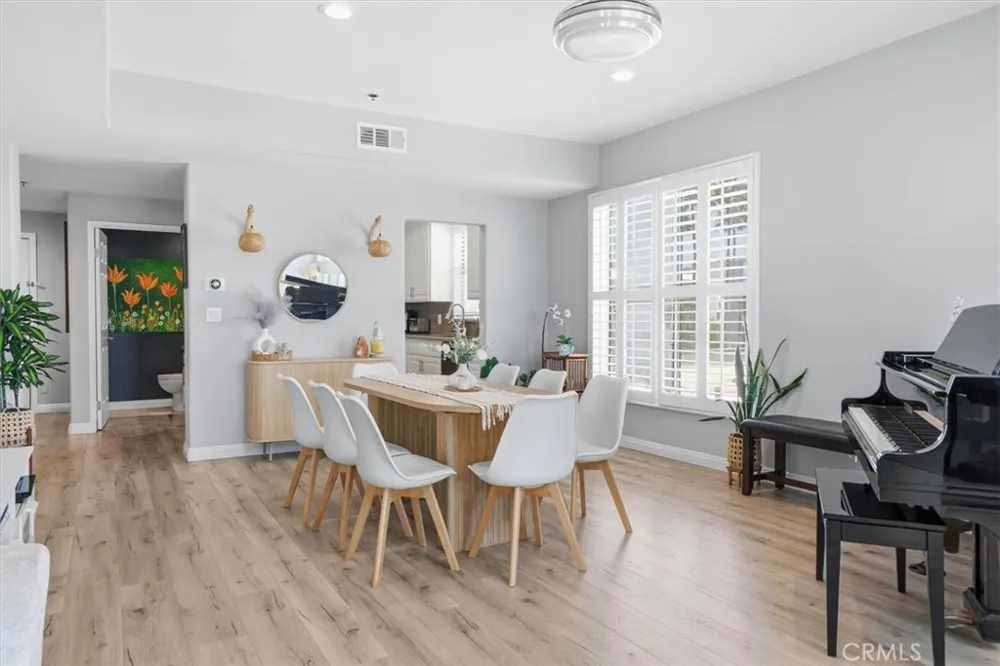 10790 Rose Avenue #304 Los Angeles, CA 90034