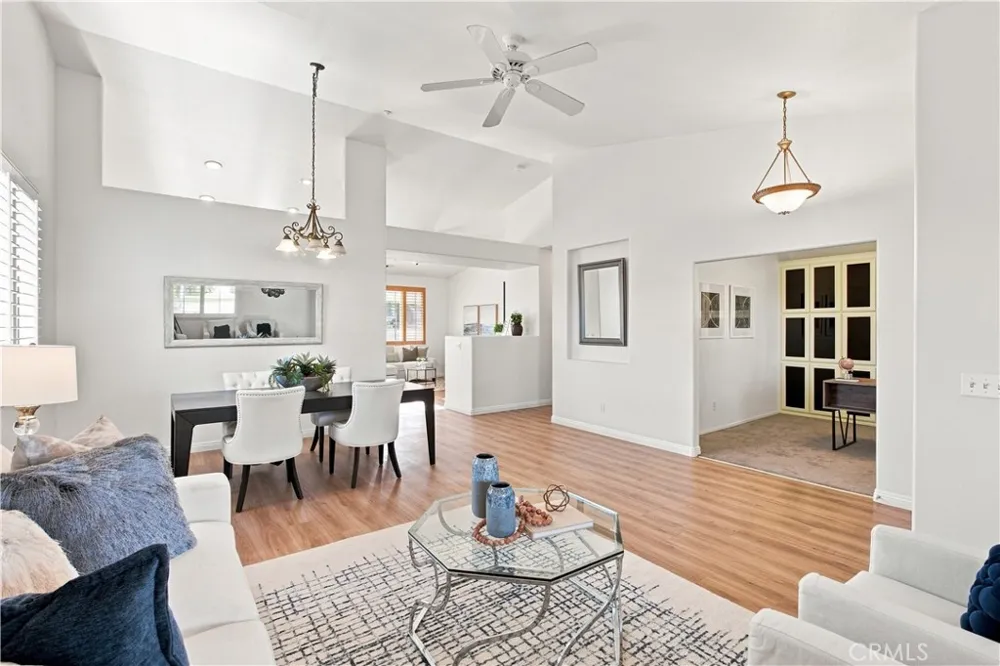 7676 Vista Alegre Highland, CA 92346