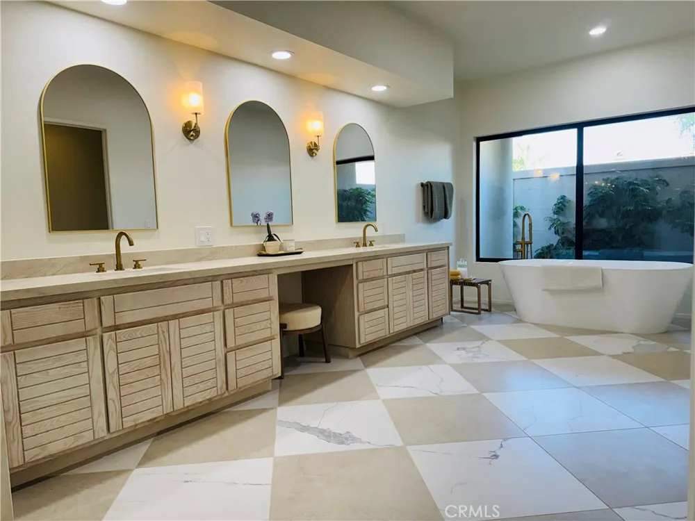 80030 Cedar La Quinta, CA 92253