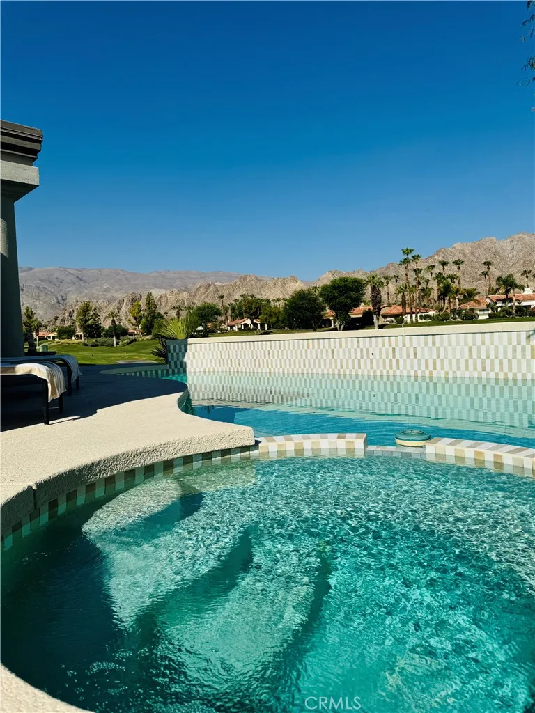 80030 Cedar La Quinta, CA 92253