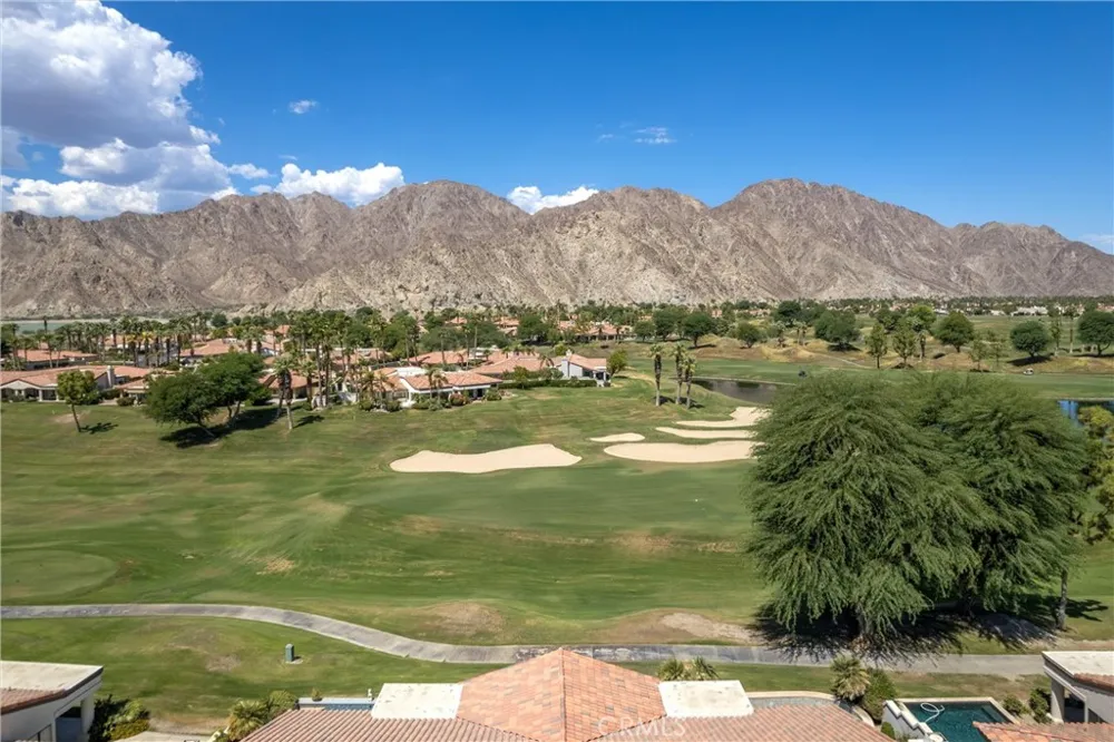 80030 Cedar La Quinta, CA 92253