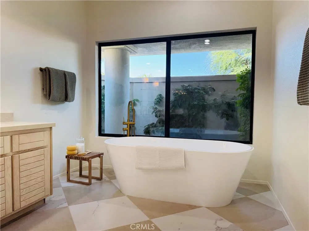 80030 Cedar La Quinta, CA 92253