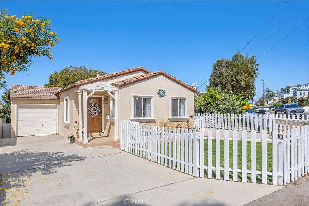 1415 Corona Street Hermosa Beach, CA 90254