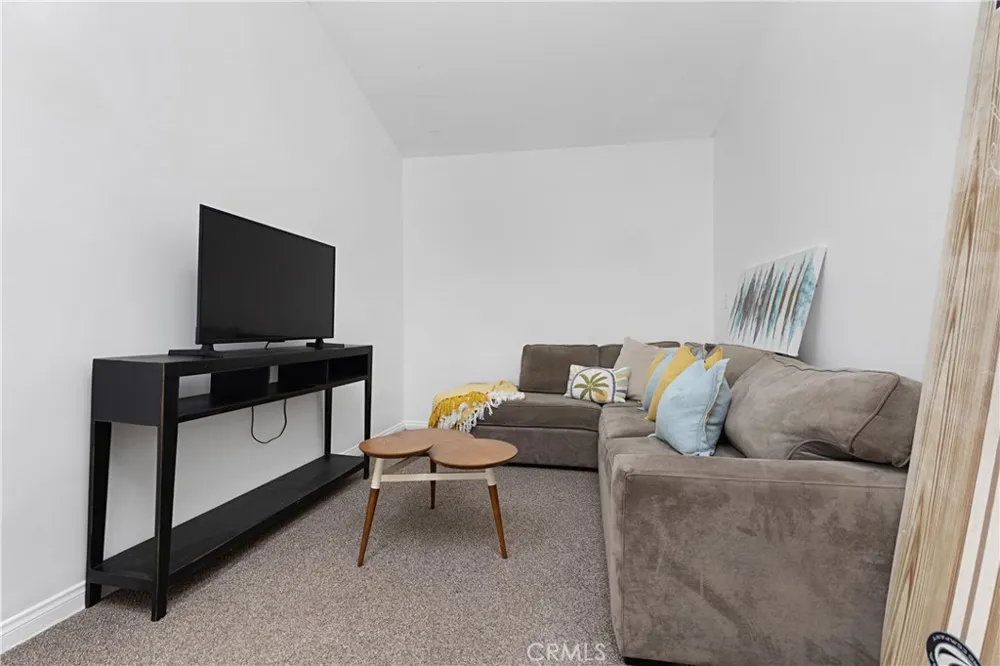 1415 Corona Street Hermosa Beach, CA 90254