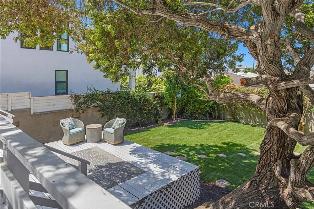 1415 Corona Street Hermosa Beach, CA 90254