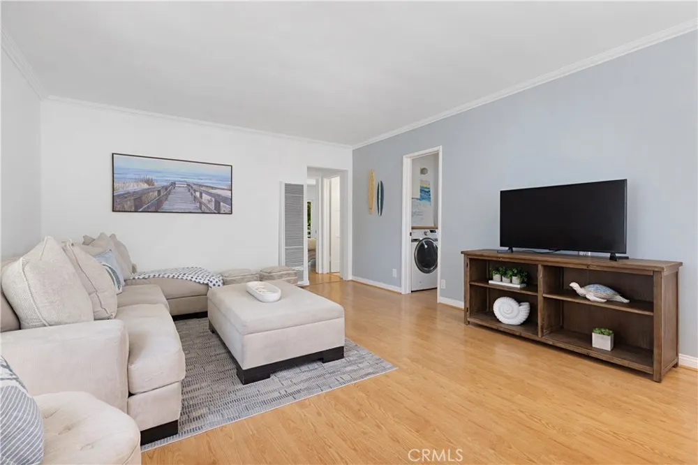 1415 Corona Street Hermosa Beach, CA 90254