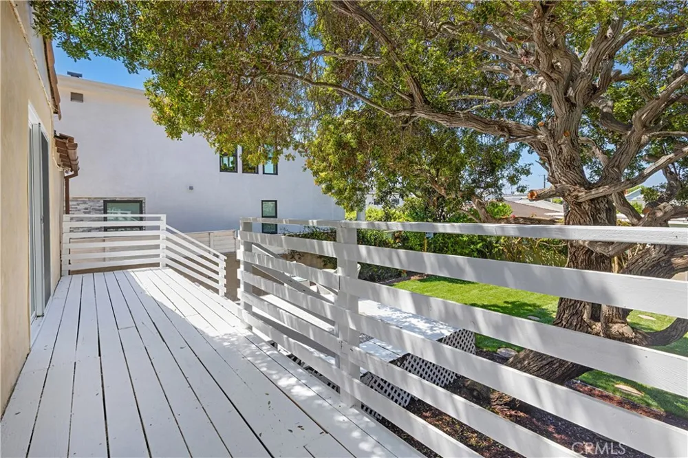 1415 Corona Street Hermosa Beach, CA 90254