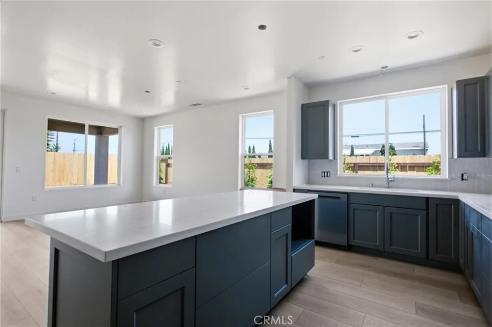 902 The Pike Arroyo Grande, CA 93420