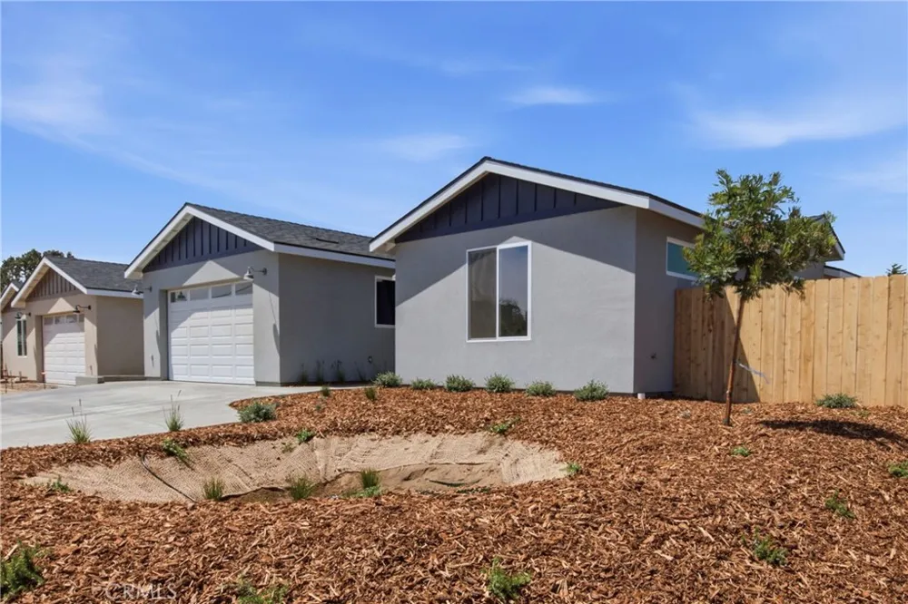 902 The Pike Arroyo Grande, CA 93420