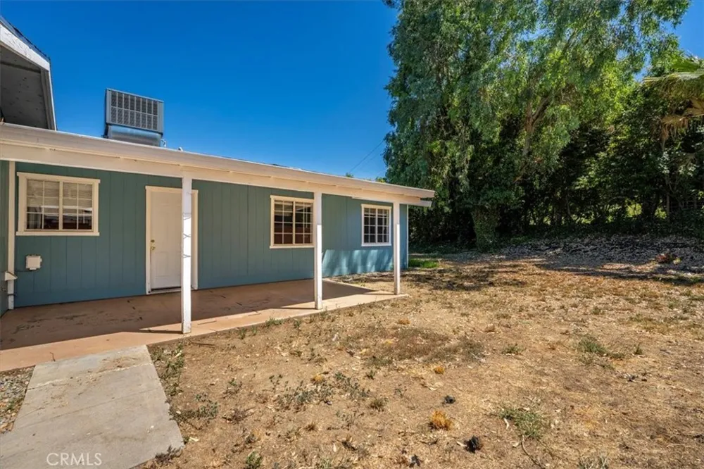 695 Walton Drive Red Bluff, CA 96080