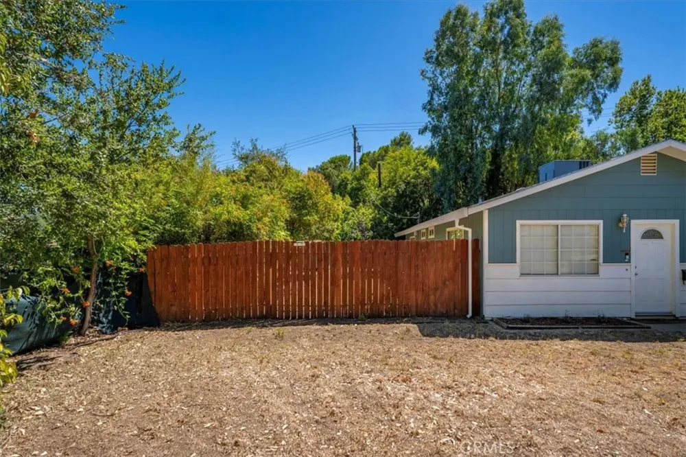 695 Walton Drive Red Bluff, CA 96080
