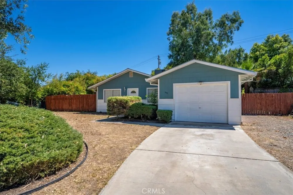 695 Walton Drive Red Bluff, CA 96080