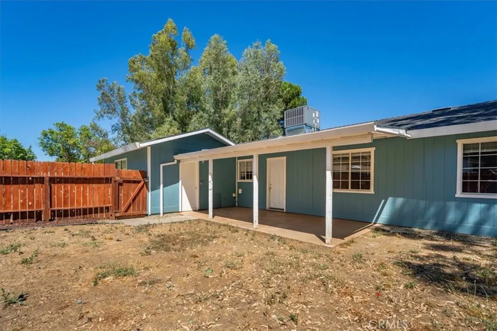 695 Walton Drive Red Bluff, CA 96080