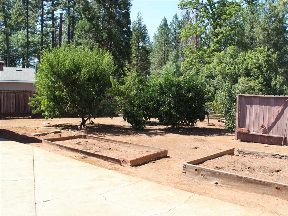 530 Bille Paradise, CA 95969