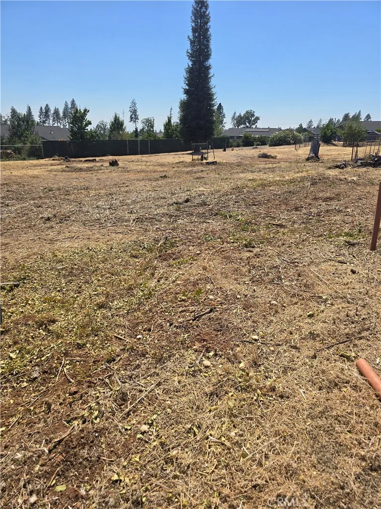 6267 Becker Paradise, CA 95969