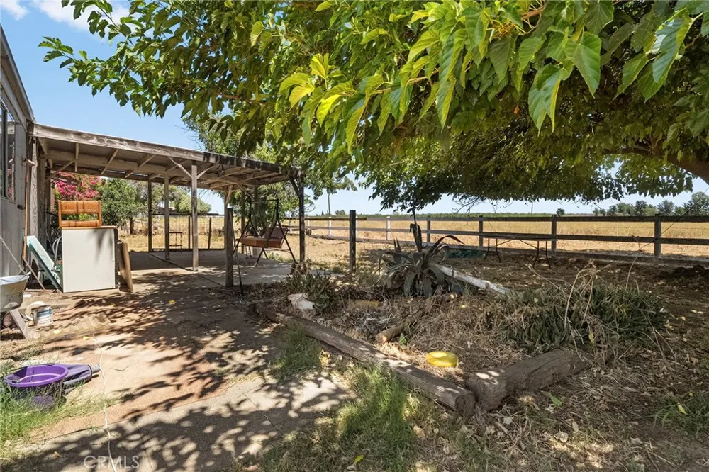 22669 Hermosa Avenue Gerber, CA 96035