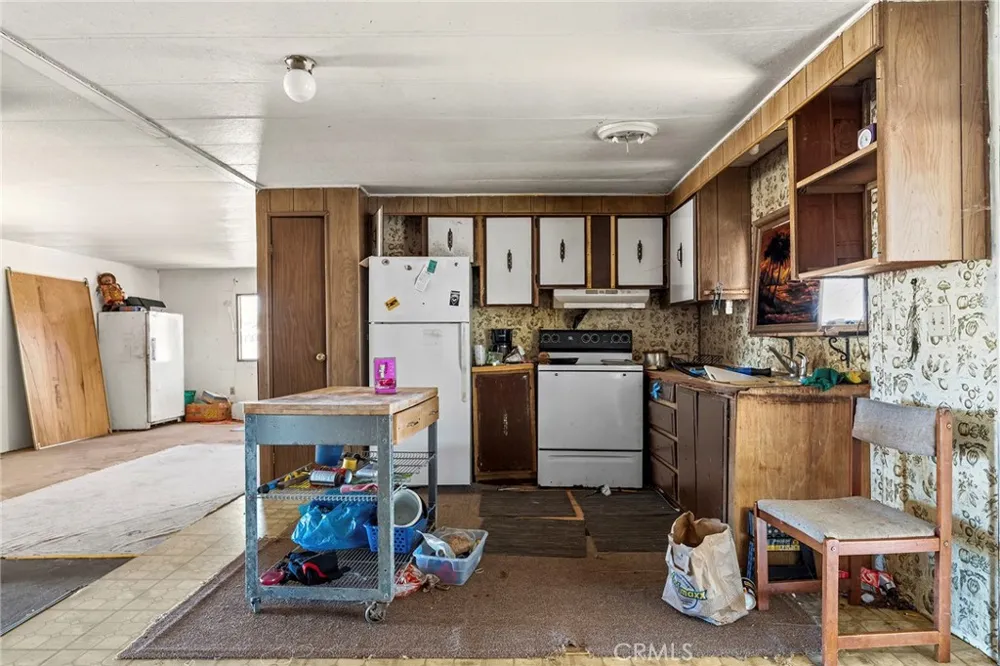 22669 Hermosa Avenue Gerber, CA 96035