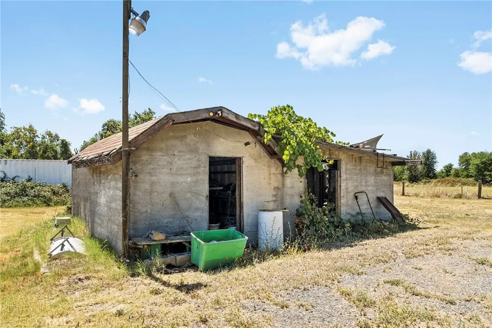22669 Hermosa Avenue Gerber, CA 96035