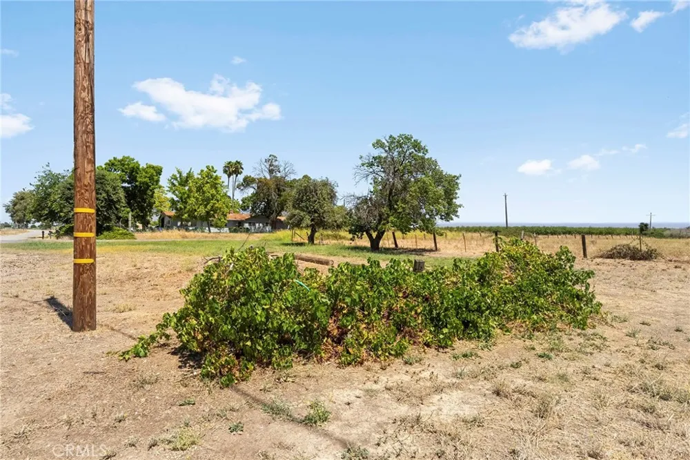 22669 Hermosa Avenue Gerber, CA 96035