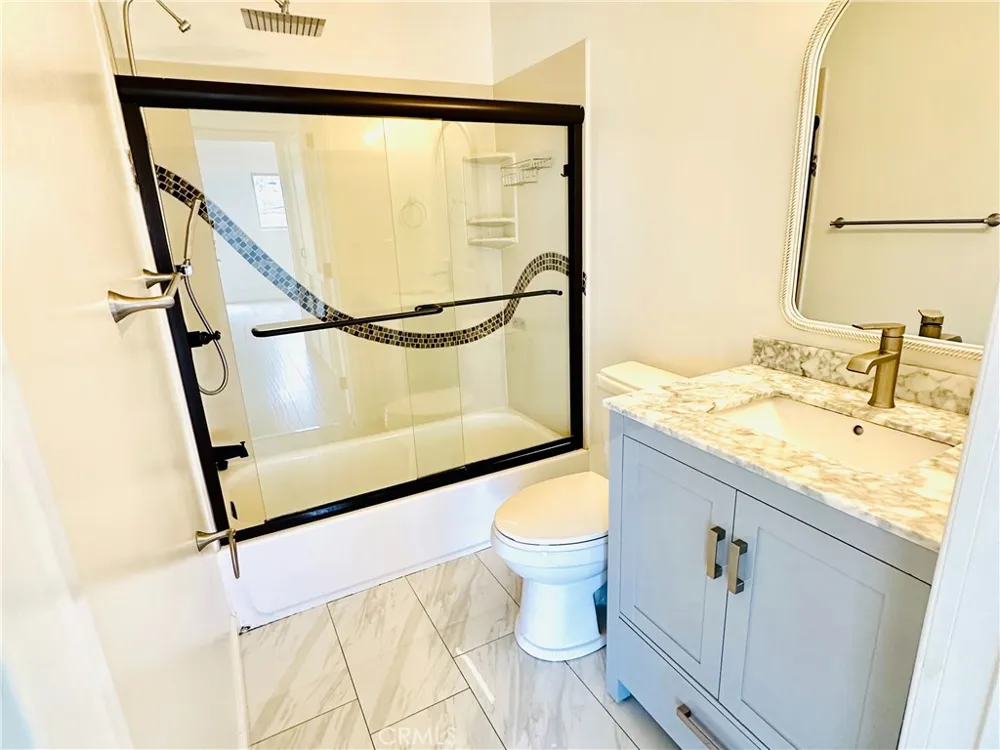 423 S Rexford Beverly Hills, CA 90212