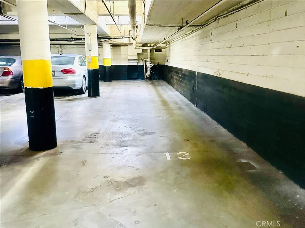 423 S Rexford Beverly Hills, CA 90212