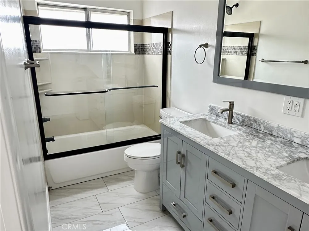 423 S Rexford Beverly Hills, CA 90212