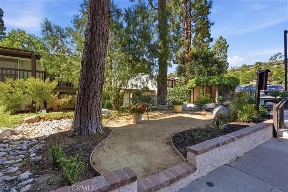 302 S Miraleste #11 San Pedro, CA 90732