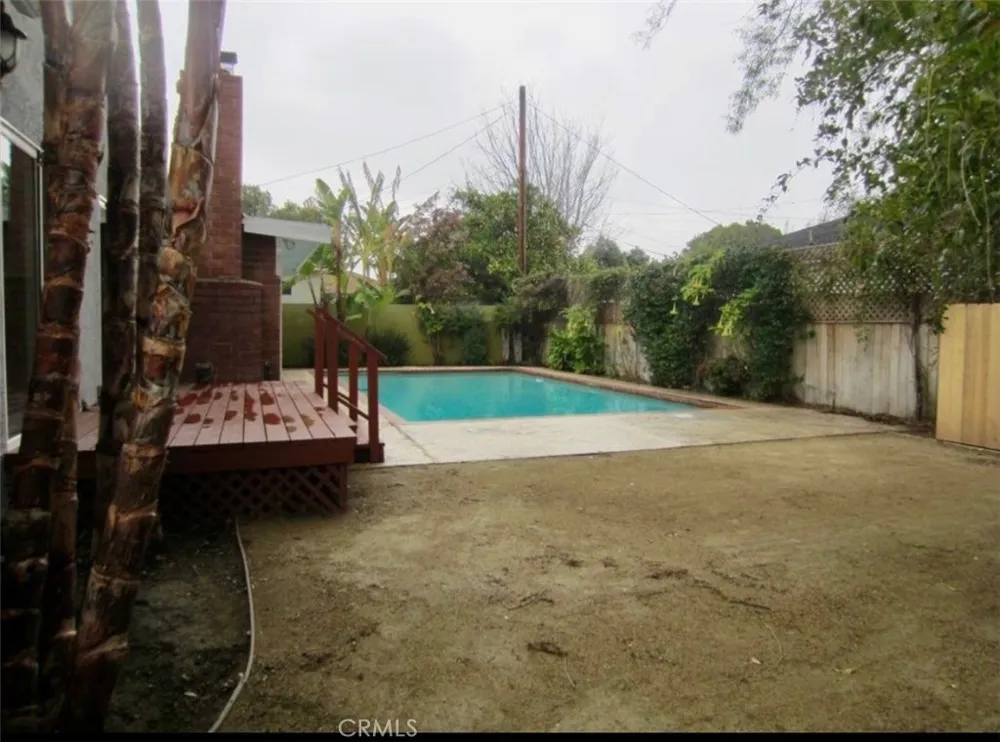 6372 Zelzah Encino, CA 91316